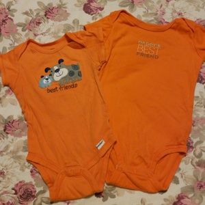 2 orange onsies